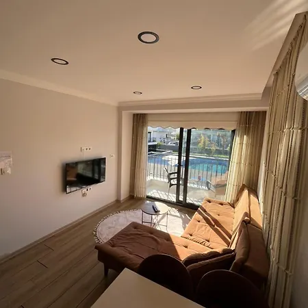 By Lotus - Comfortable Luxury With Pool Appartement Sidé
